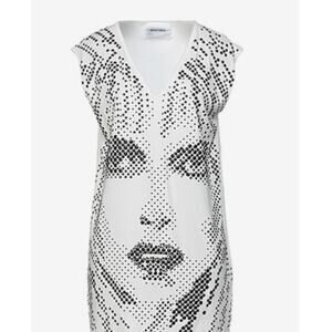 Brand Unique t shirt White M